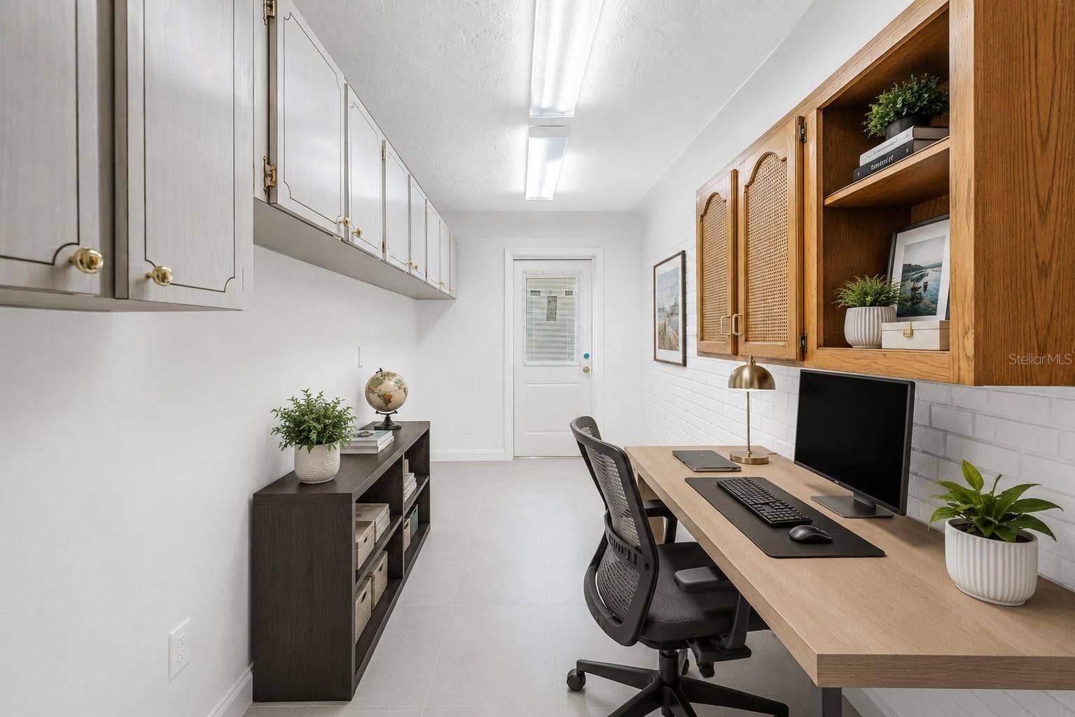 2067 MASSACHUSETTS AVENUE NE, St Petersburg, FL 33703 2067 MASSACHUSETTS AVENUE NE, St Petersburg, FL 33703