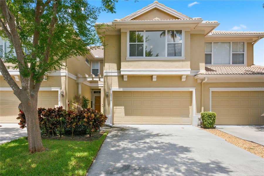 Property photo for 3316 COVERED BRIDGE DRIVE E, Dunedin, FL