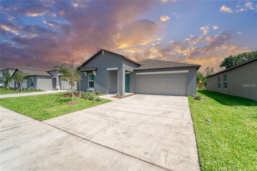Property photo for 5514 BLUE AZURE DRIVE, Wimauma, FL