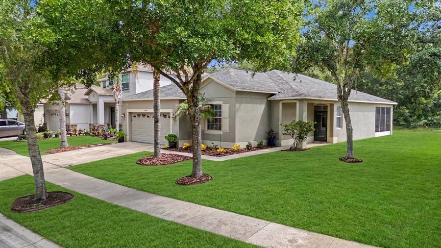 Property photo for 10634 LUCAYA DRIVE, Tampa, FL