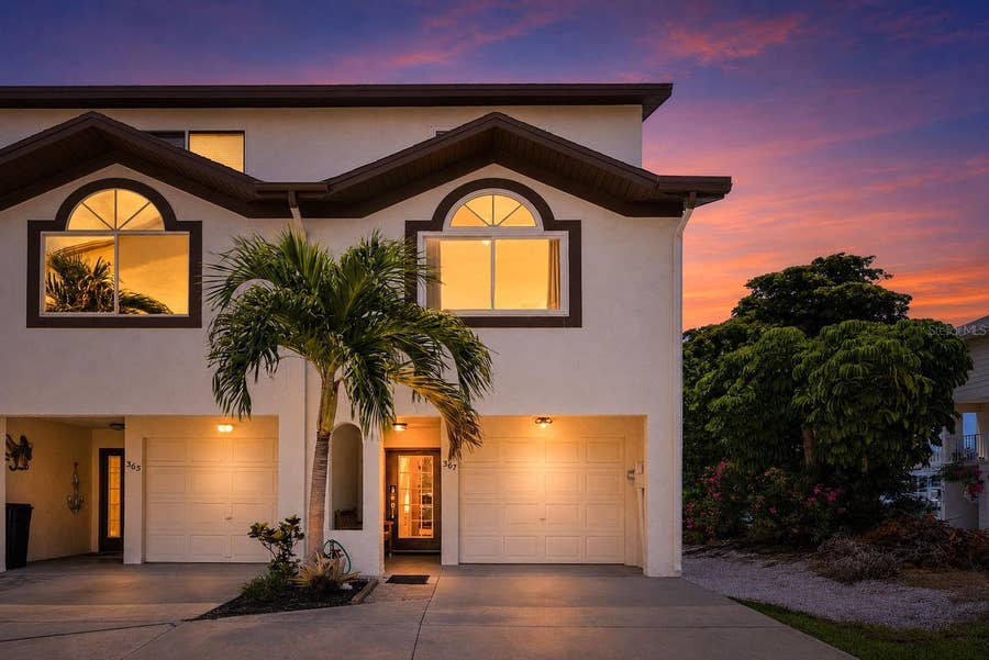 Property photo for 367 MADEIRA CIRCLE, Tierra Verde, FL