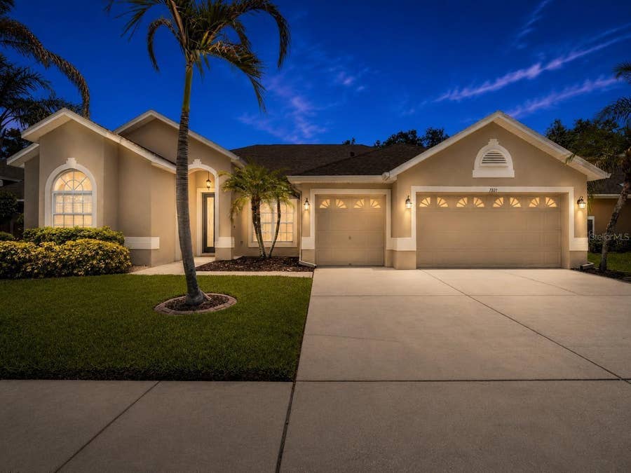 Property photo for 7221 BUCKS FORD DRIVE, Riverview, FL