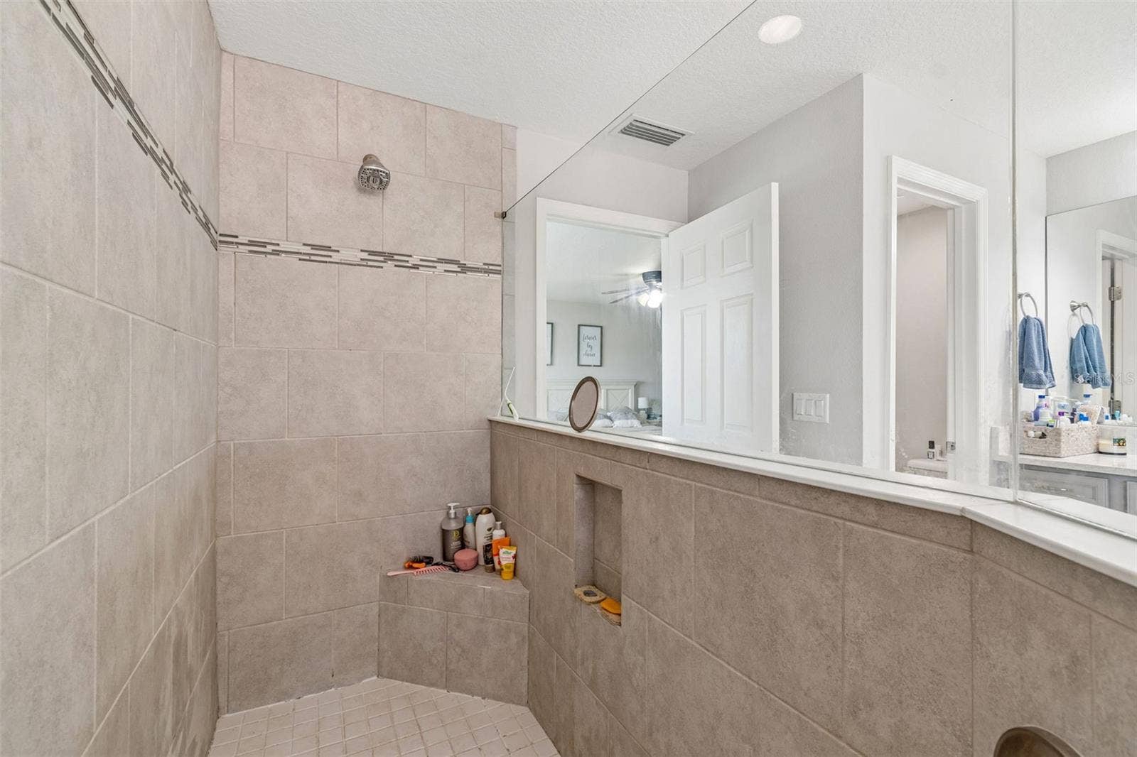 17576 TERRAZZO WAY, Land O Lakes, FL 34638 17576 TERRAZZO WAY, Land O Lakes, FL 34638