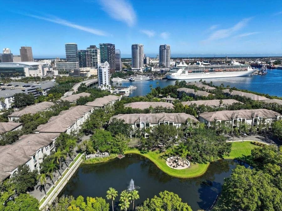 Property photo for 716 PROMENADE PLACE, Tampa, FL
