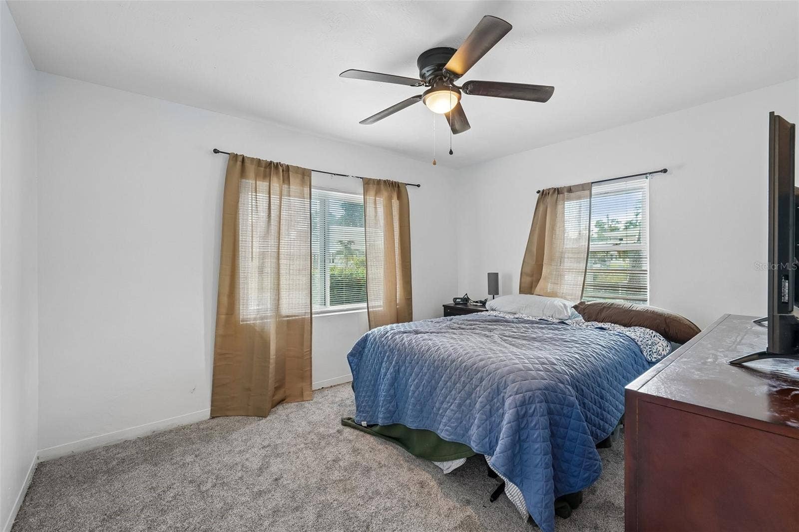 2221 8TH AVENUE N, St Petersburg, FL 33713 2221 8TH AVENUE N, St Petersburg, FL 33713