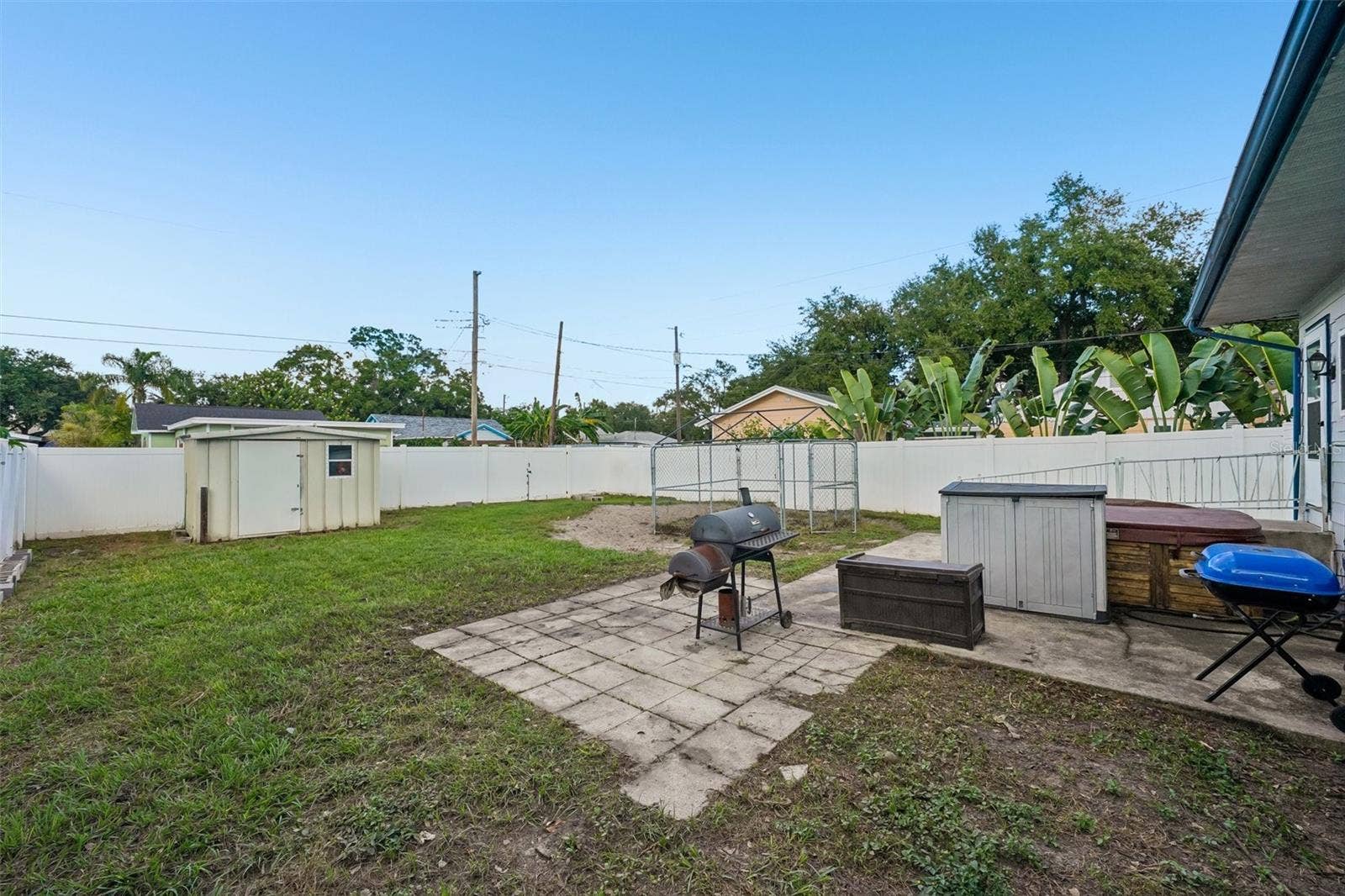 2221 8TH AVENUE N, St Petersburg, FL 33713 2221 8TH AVENUE N, St Petersburg, FL 33713