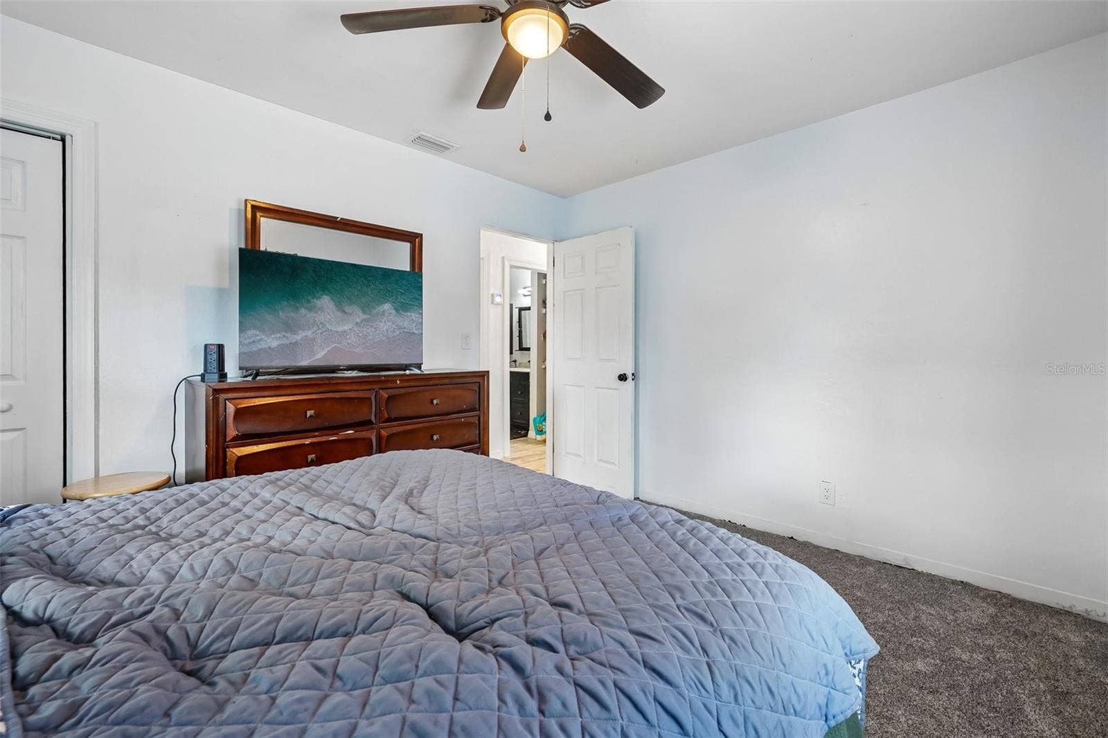2221 8TH AVENUE N, St Petersburg, FL 33713 2221 8TH AVENUE N, St Petersburg, FL 33713