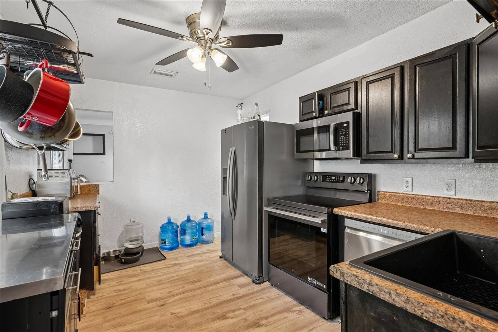 2221 8TH AVENUE N, St Petersburg, FL 33713 2221 8TH AVENUE N, St Petersburg, FL 33713