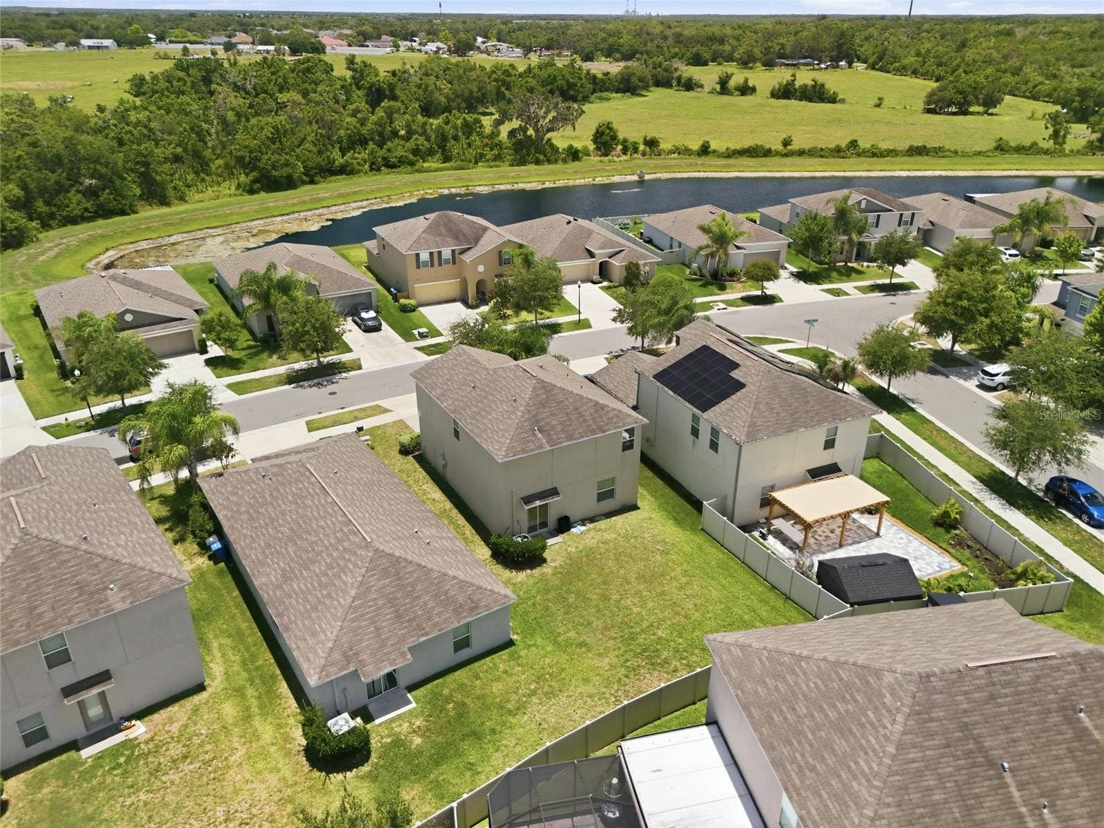 17237 WHITE MANGROVE DRIVE, Wimauma, FL 33598 17237 WHITE MANGROVE DRIVE, Wimauma, FL 33598