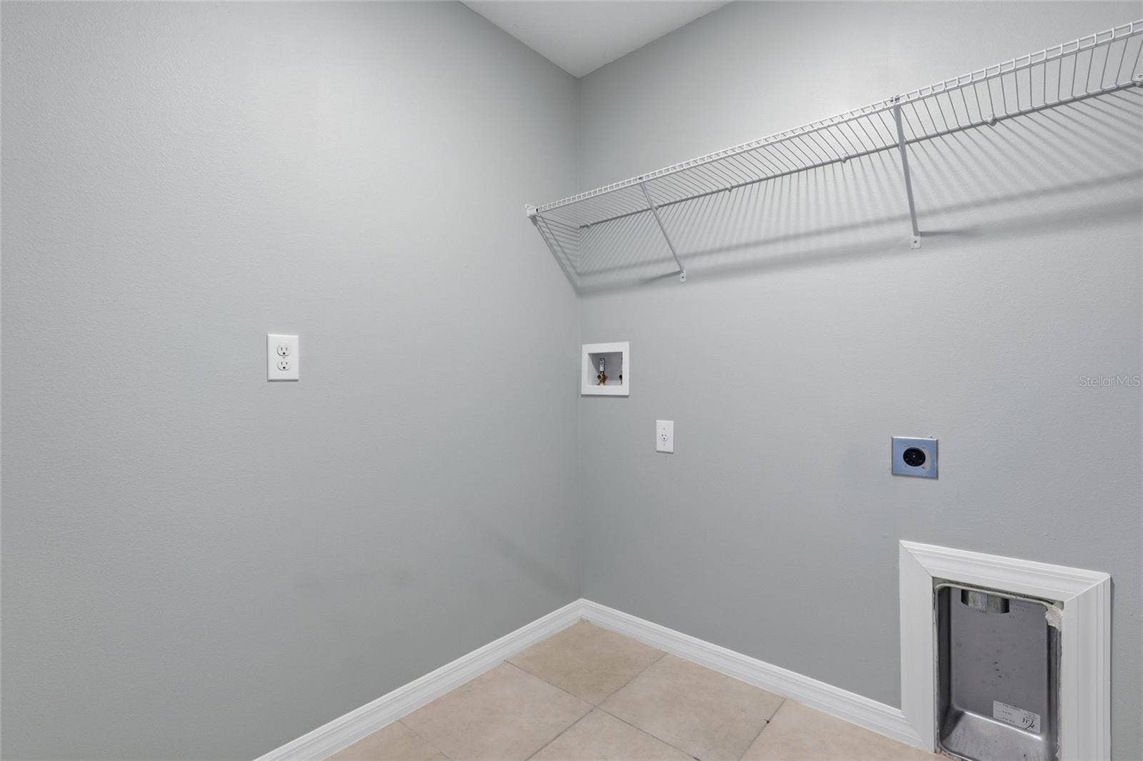 17237 WHITE MANGROVE DRIVE, Wimauma, FL 33598 17237 WHITE MANGROVE DRIVE, Wimauma, FL 33598