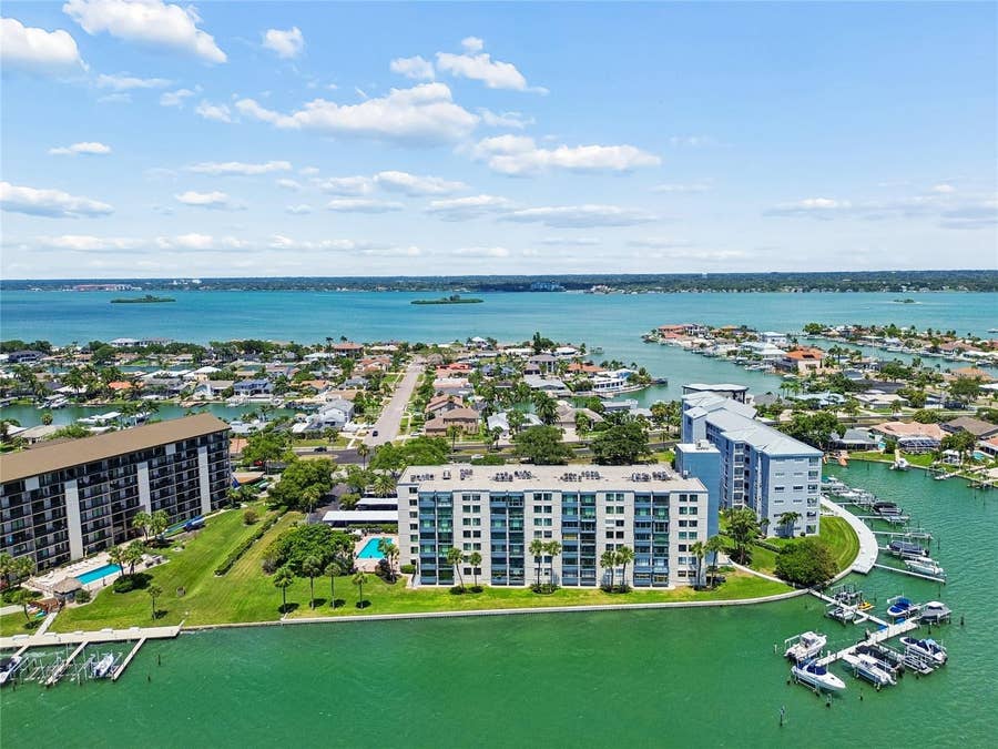 Property photo for 644 ISLAND WAY, #405, Clearwater, FL
