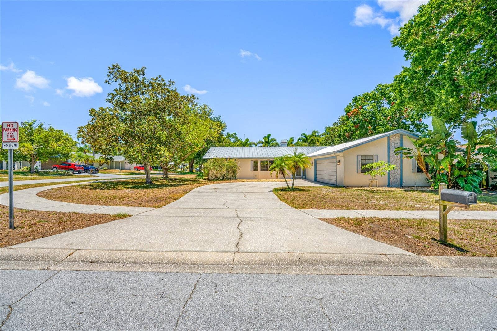 2409 OSPREY AVENUE, Palm Harbor, FL 34683 2409 OSPREY AVENUE, Palm Harbor, FL 34683
