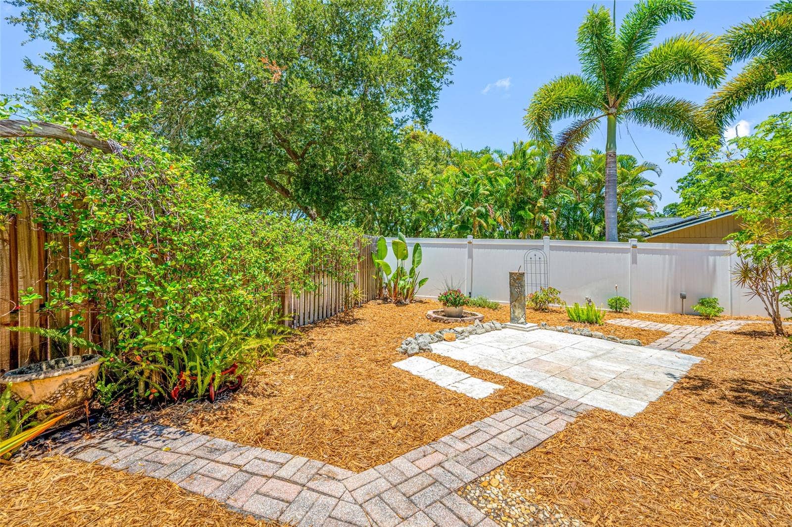 2409 OSPREY AVENUE, Palm Harbor, FL 34683 2409 OSPREY AVENUE, Palm Harbor, FL 34683
