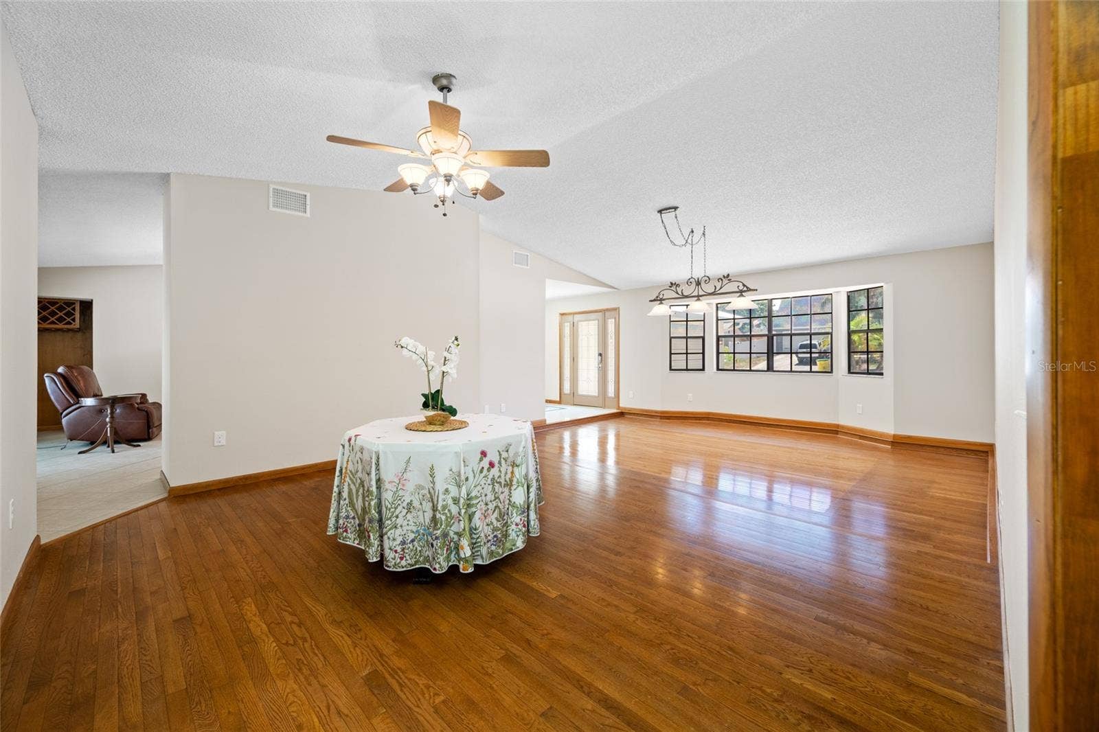 2409 OSPREY AVENUE, Palm Harbor, FL 34683 2409 OSPREY AVENUE, Palm Harbor, FL 34683
