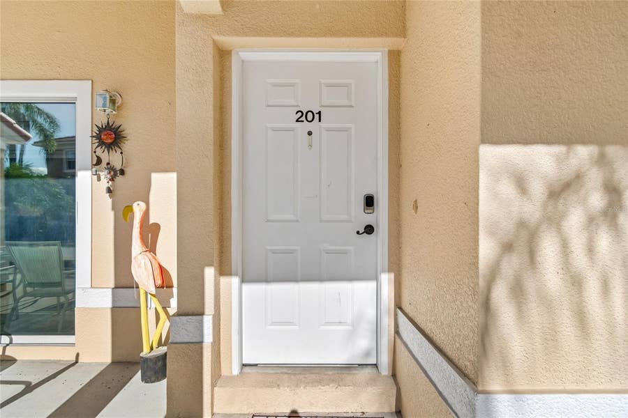 Property photo for 21041 SUNPOINT WAY, #201, Lutz, FL