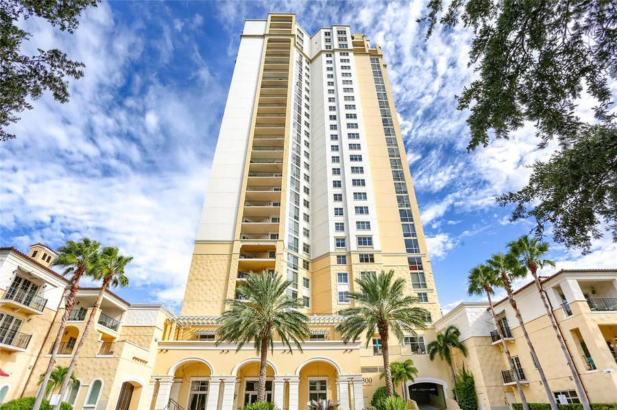 Property photo for 300 BEACH DRIVE NE, #1904, St Petersburg, FL