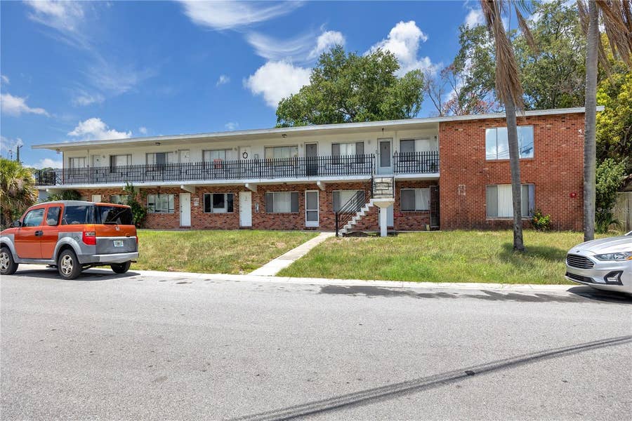 Property photo for 224 WAVERLY WAY, #4, Clearwater, FL