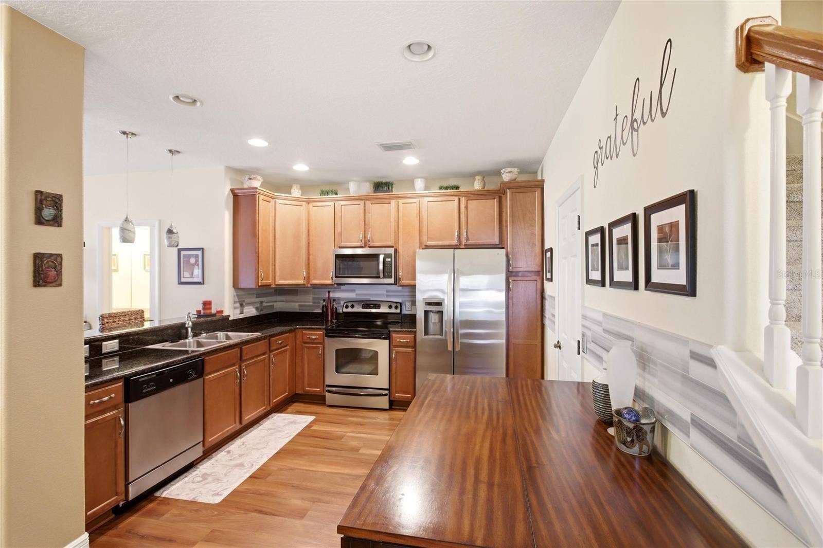 477 HARBOR RIDGE DRIVE, Palm Harbor, FL 34683 477 HARBOR RIDGE DRIVE, Palm Harbor, FL 34683