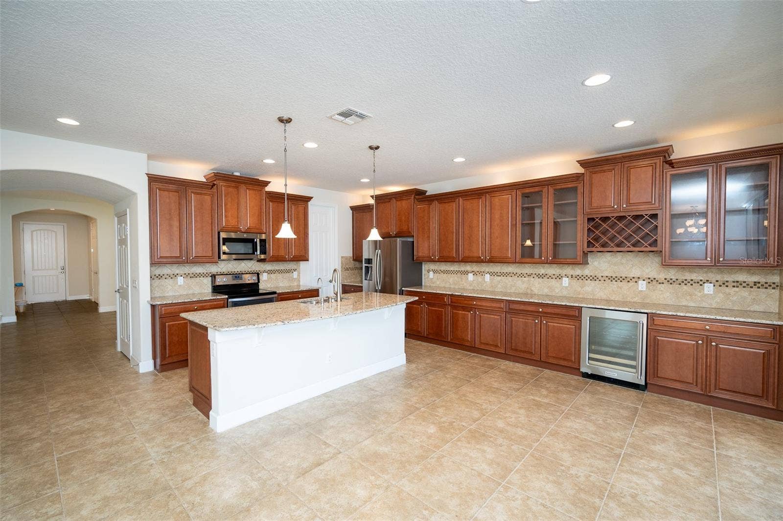 12077 ULETA LANE, Orlando, FL 32827 12077 ULETA LANE, Orlando, FL 32827