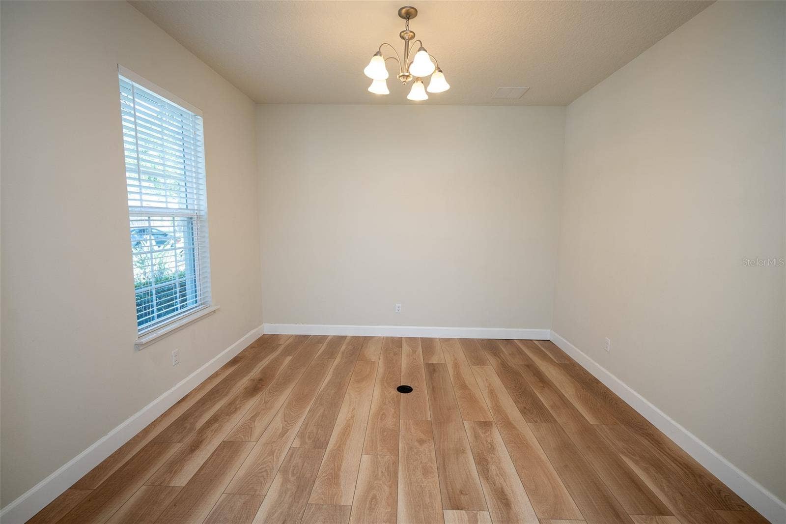 12077 ULETA LANE, Orlando, FL 32827 Office Room