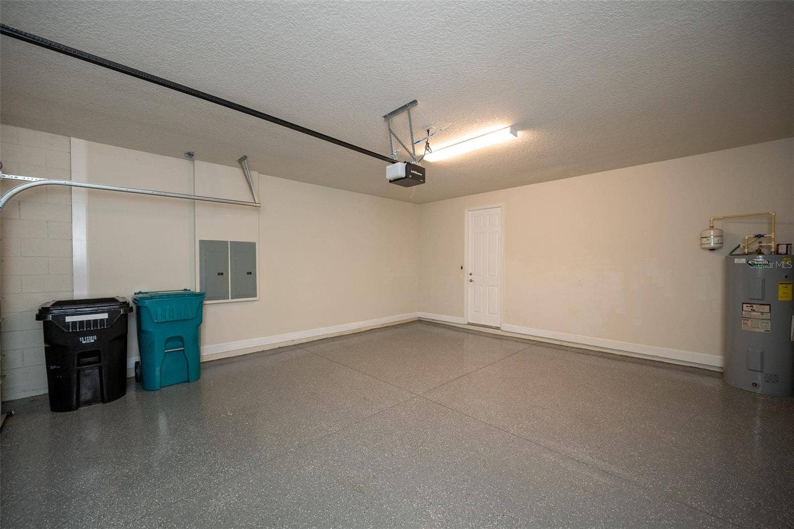 12077 ULETA LANE, Orlando, FL 32827 12077 ULETA LANE, Orlando, FL 32827