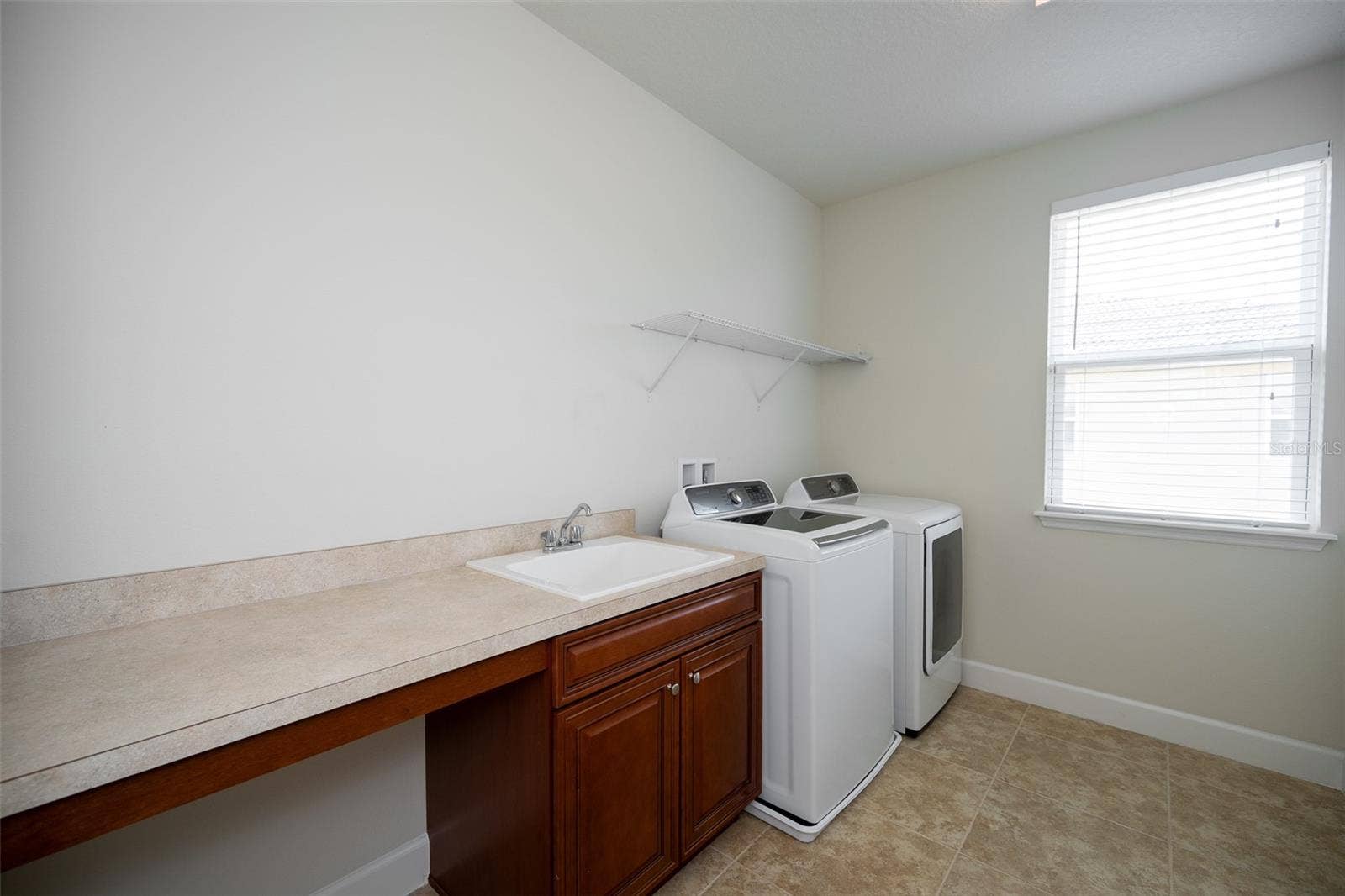 12077 ULETA LANE, Orlando, FL 32827 12077 ULETA LANE, Orlando, FL 32827
