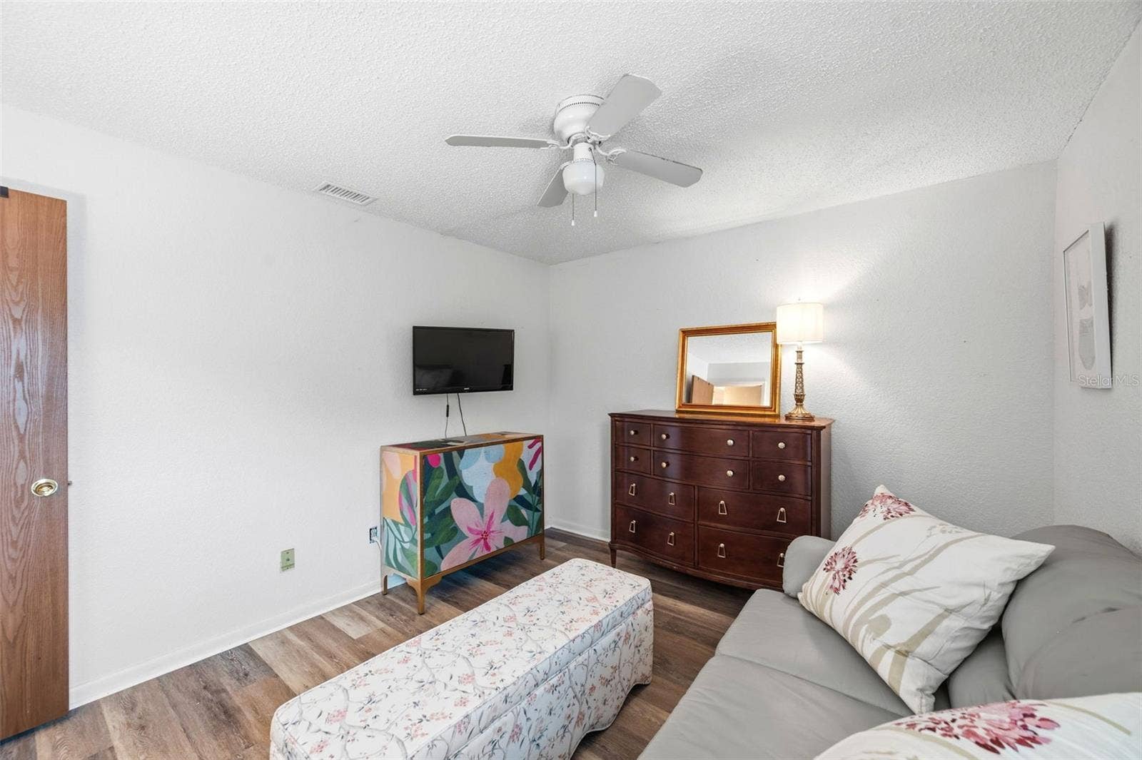 10744 97TH STREET, Largo, FL 33773 10744 97TH STREET, Largo, FL 33773