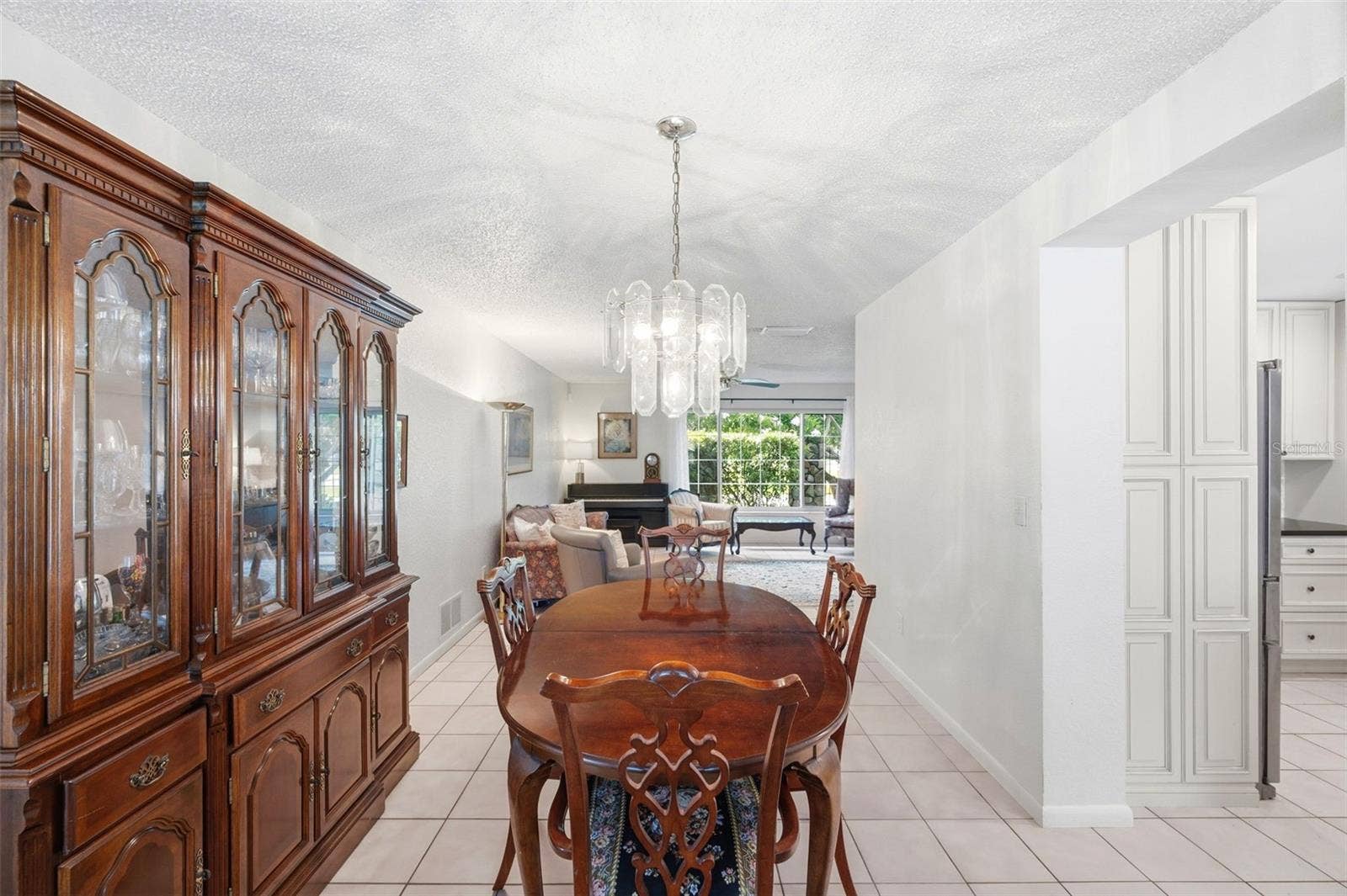 10744 97TH STREET, Largo, FL 33773 10744 97TH STREET, Largo, FL 33773
