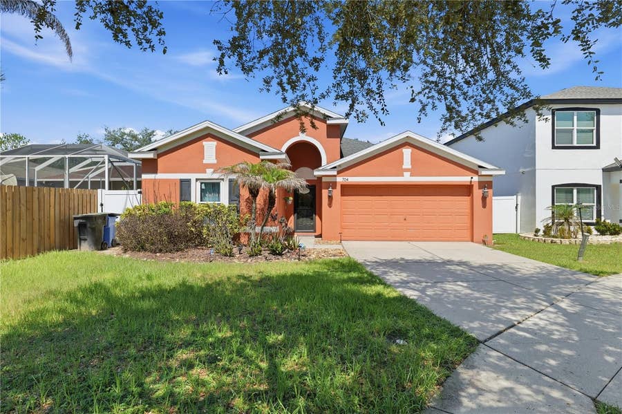 Property photo for 704 PARSONS POINTE ST, Seffner, FL
