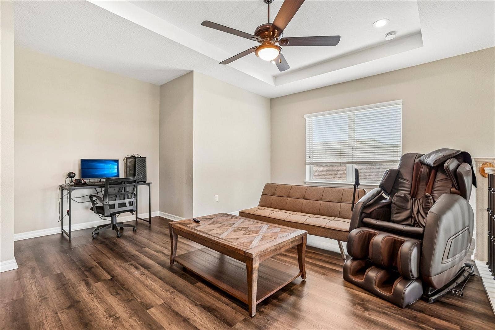 17628 BRIGHT WHEAT DRIVE, Lithia, FL 33547 Upstairs loft with new laminate flooring