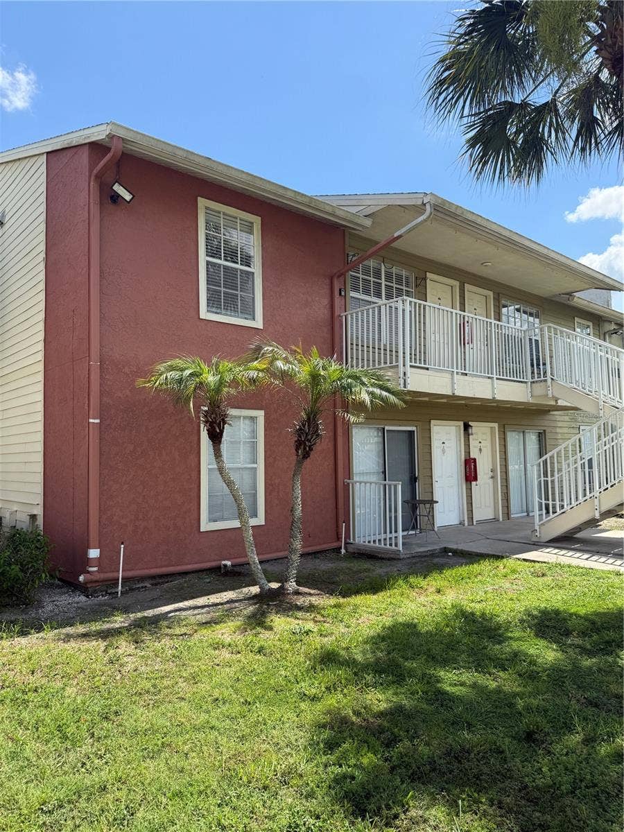 220 LAKE PARSONS GREEN, #205, Brandon, FL 33511 Front