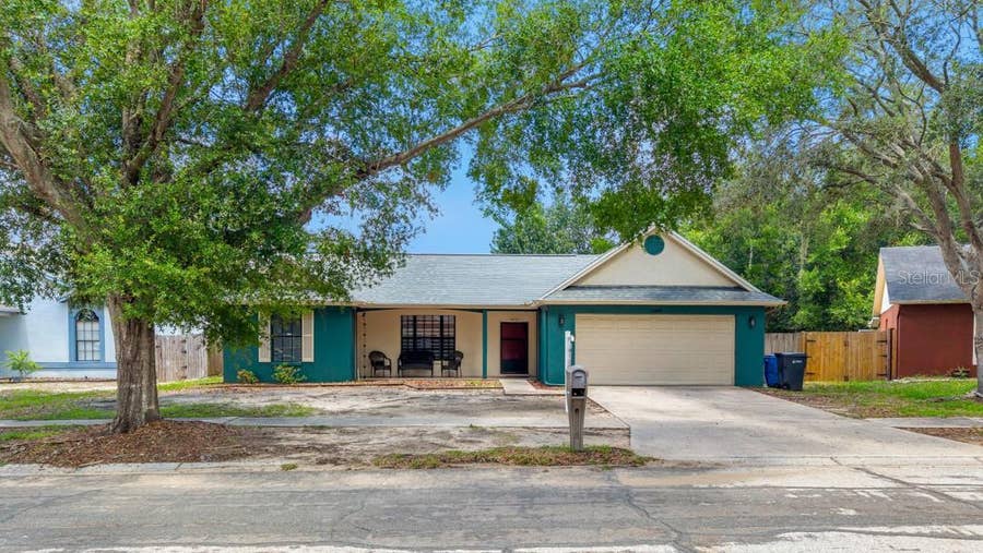 Property photo for 1048 MALLETWOOD DRIVE, Brandon, FL