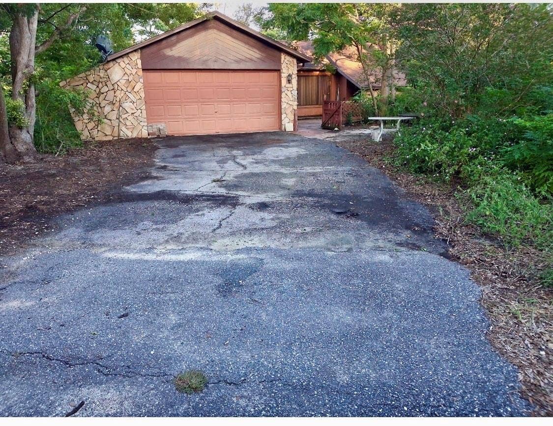 9030 GRANT STREET, Brooksville, FL 34613 9030 GRANT STREET, Brooksville, FL 34613