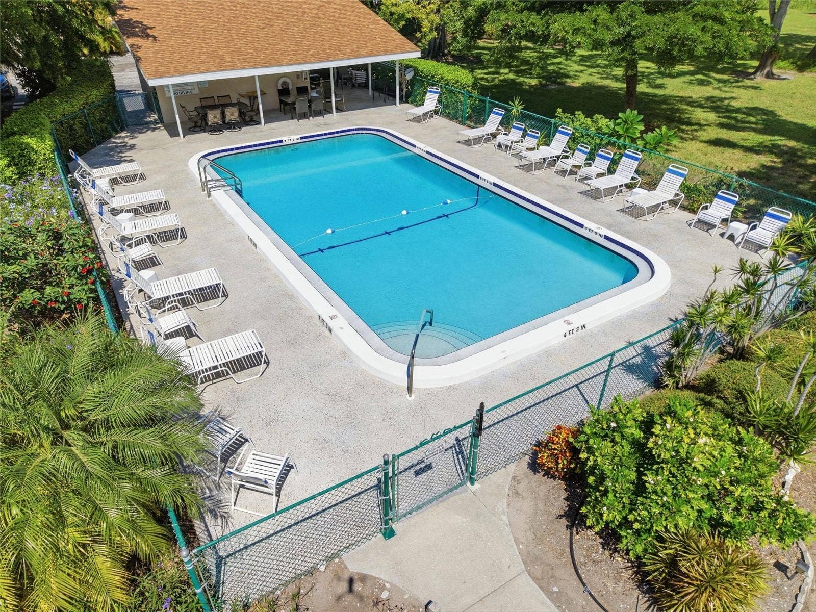 3981 MACEACHEN BOULEVARD, #330, Sarasota, FL 34233 3981 MACEACHEN BOULEVARD, #330, Sarasota, FL 34233