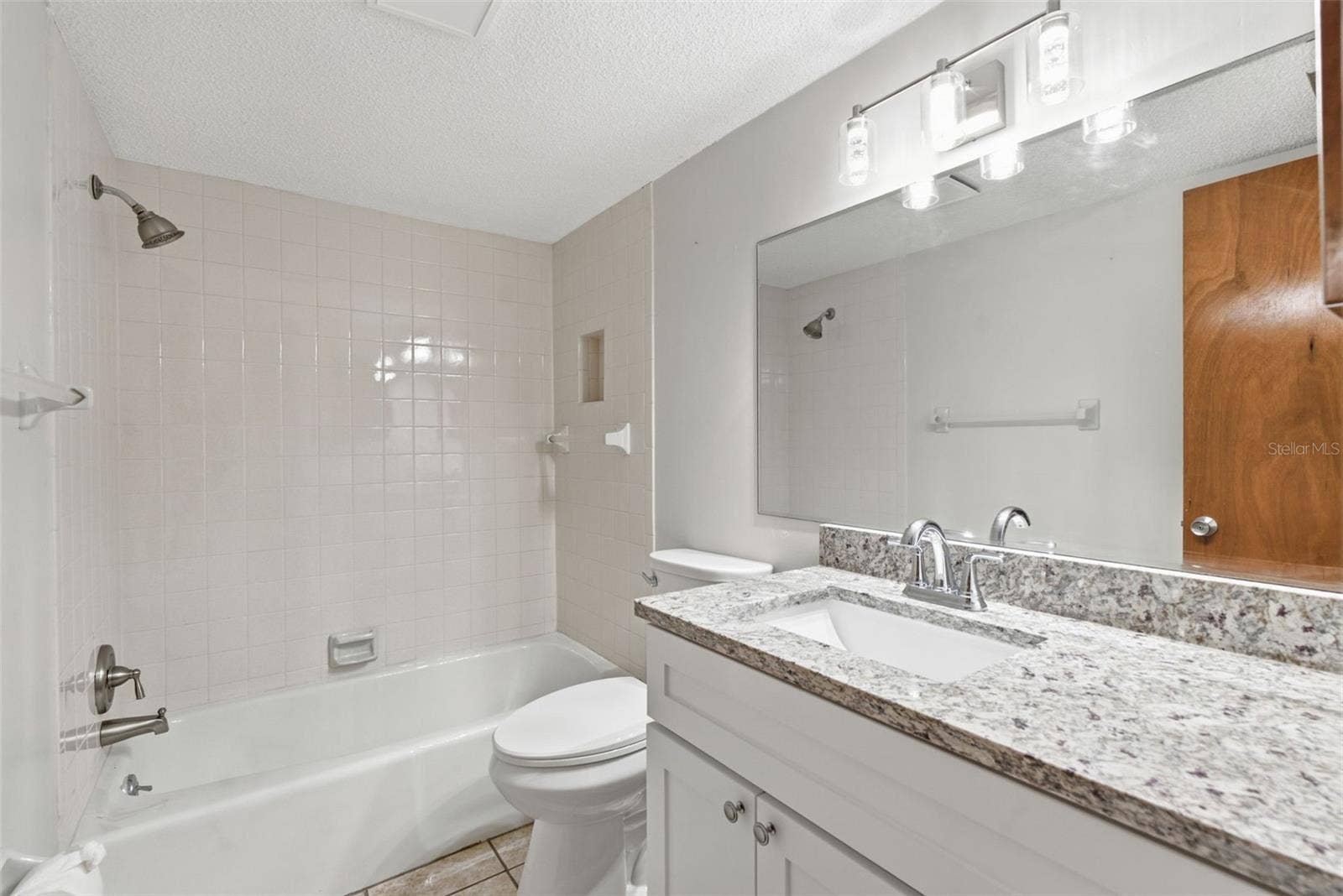 3981 MACEACHEN BOULEVARD, #330, Sarasota, FL 34233 3981 MACEACHEN BOULEVARD, #330, Sarasota, FL 34233