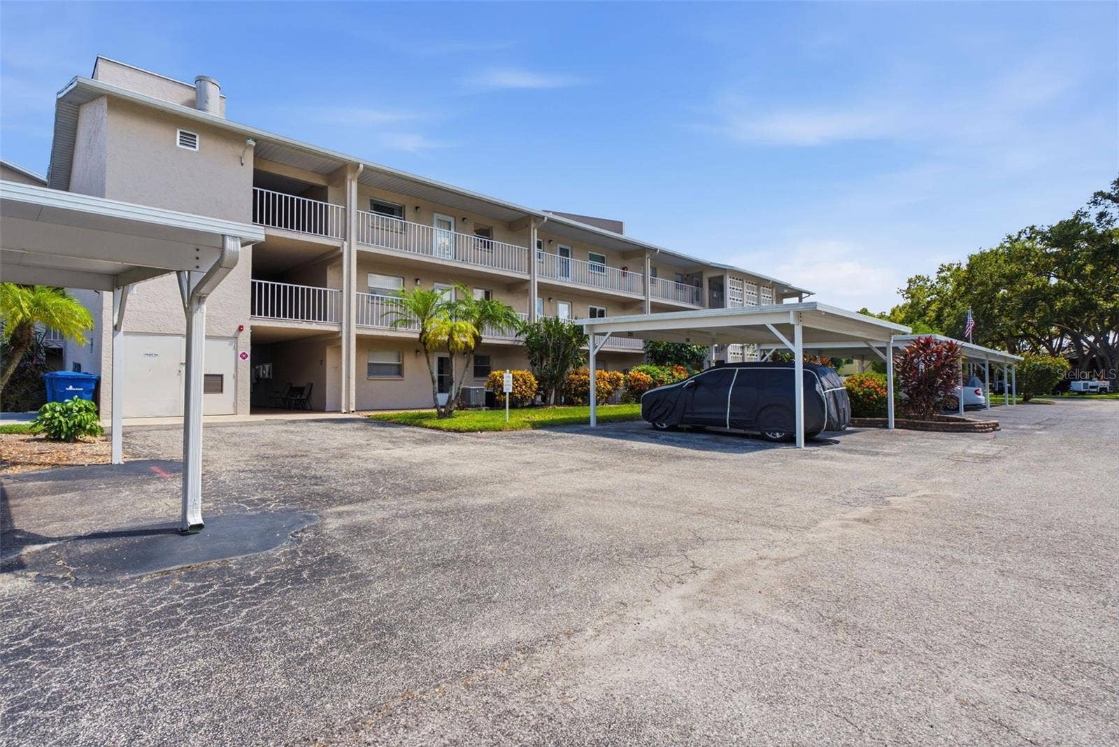 3981 MACEACHEN BOULEVARD, #330, Sarasota, FL 34233 3981 MACEACHEN BOULEVARD, #330, Sarasota, FL 34233