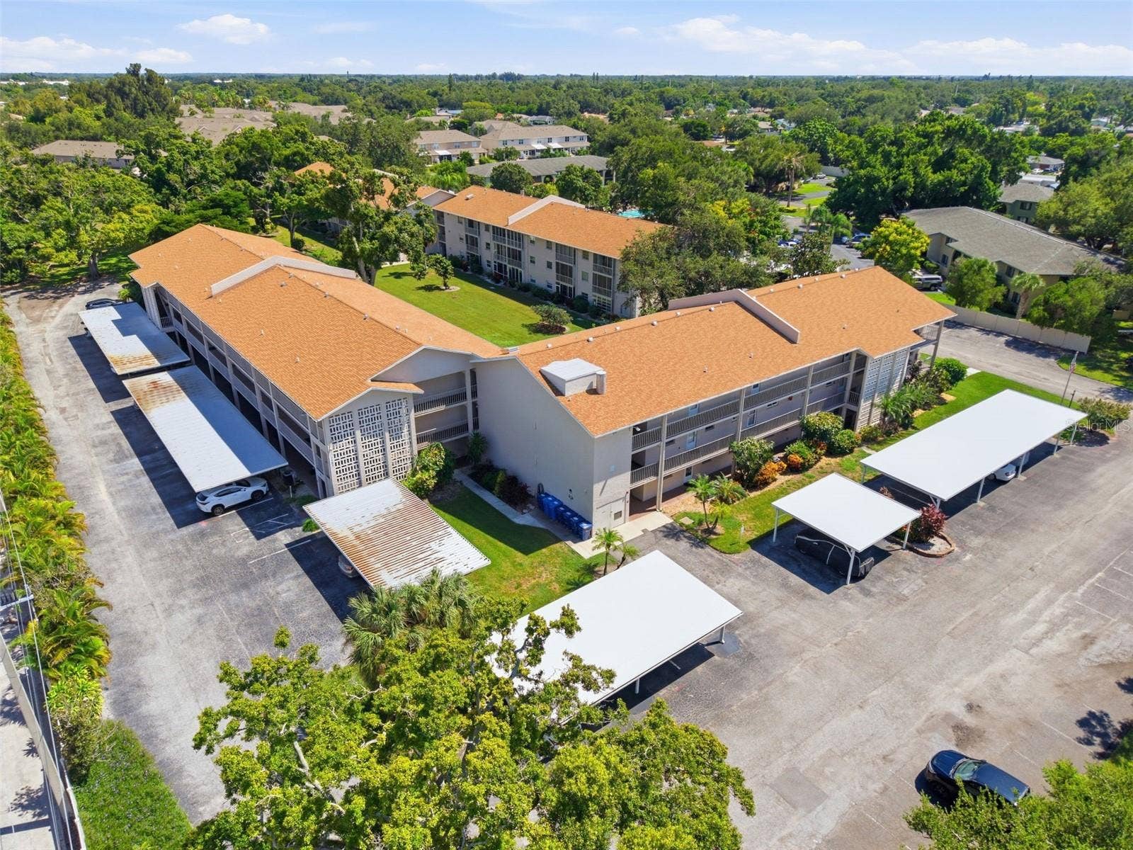 3981 MACEACHEN BOULEVARD, #330, Sarasota, FL 34233 3981 MACEACHEN BOULEVARD, #330, Sarasota, FL 34233