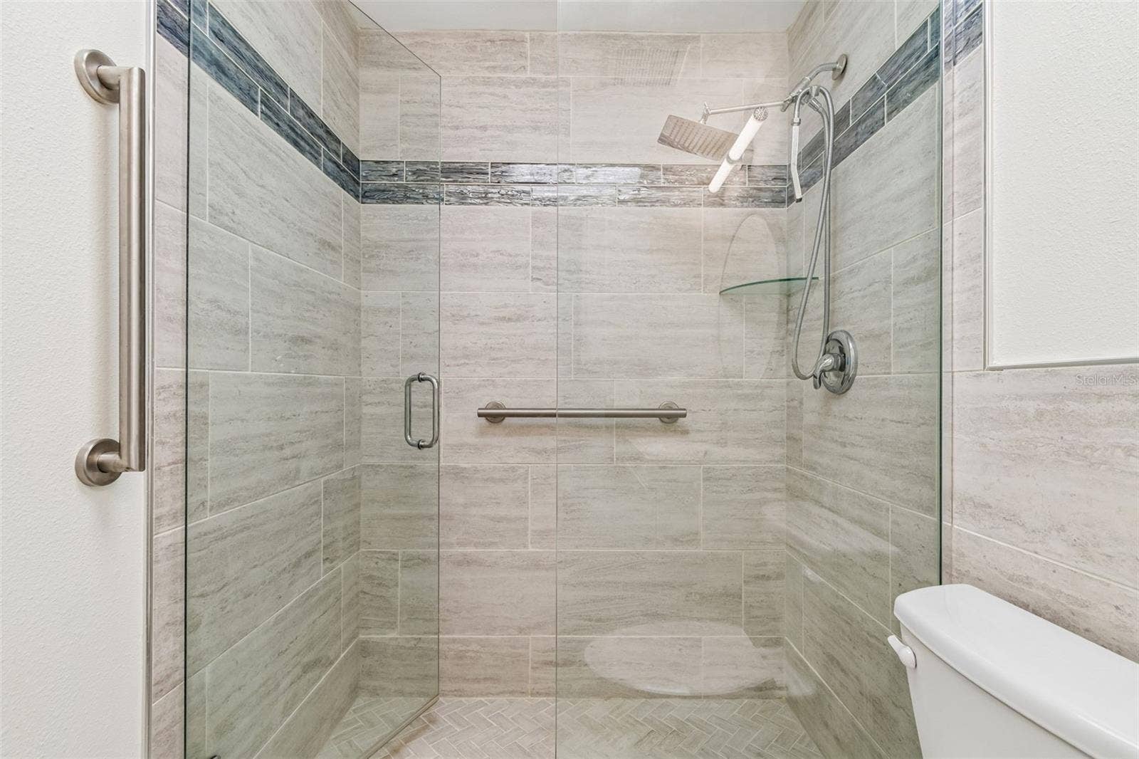 8220 112TH STREET, #106, Seminole, FL 33772 8220 112TH STREET, #106, Seminole, FL 33772
