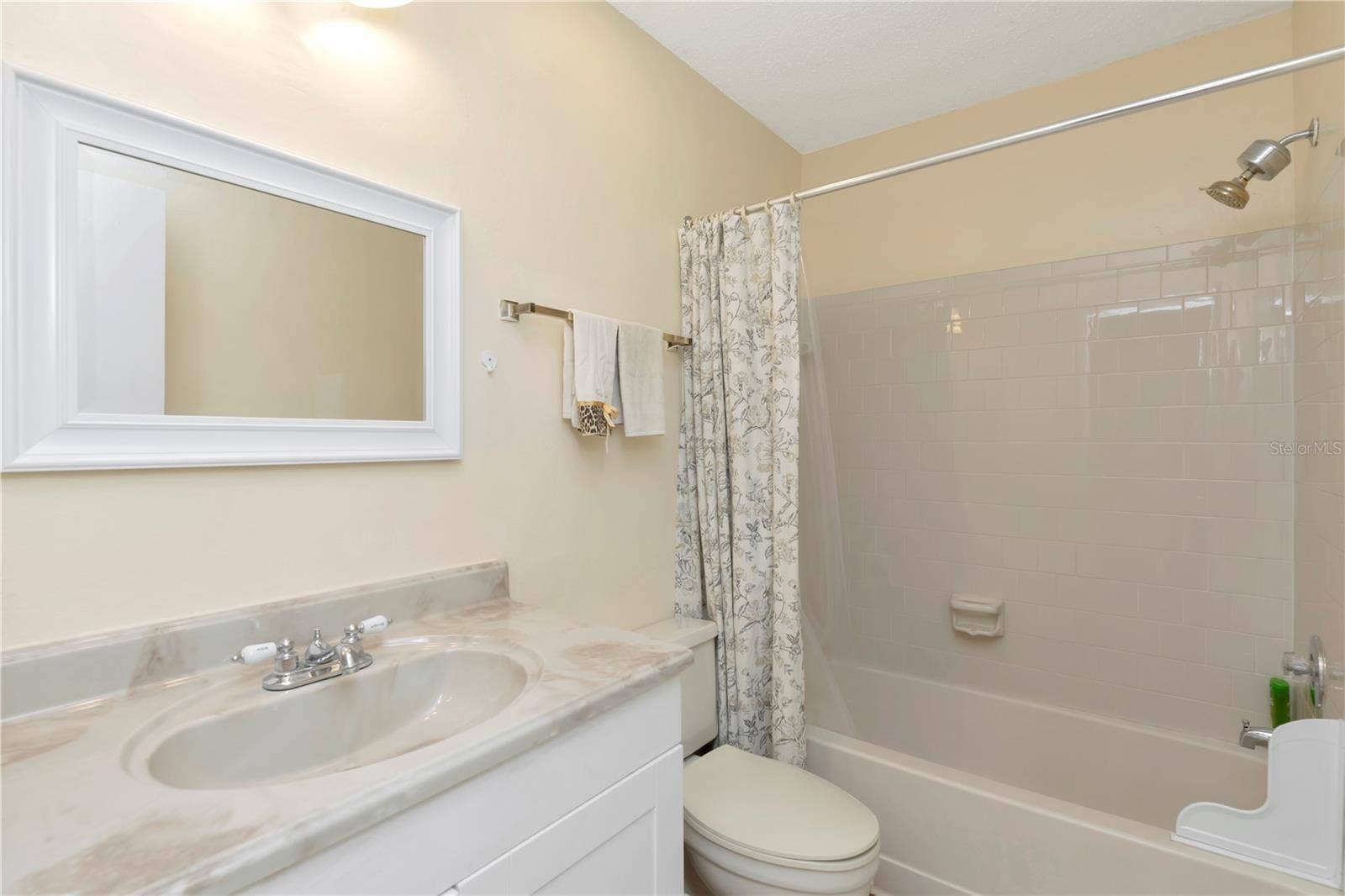 2nd bathroom