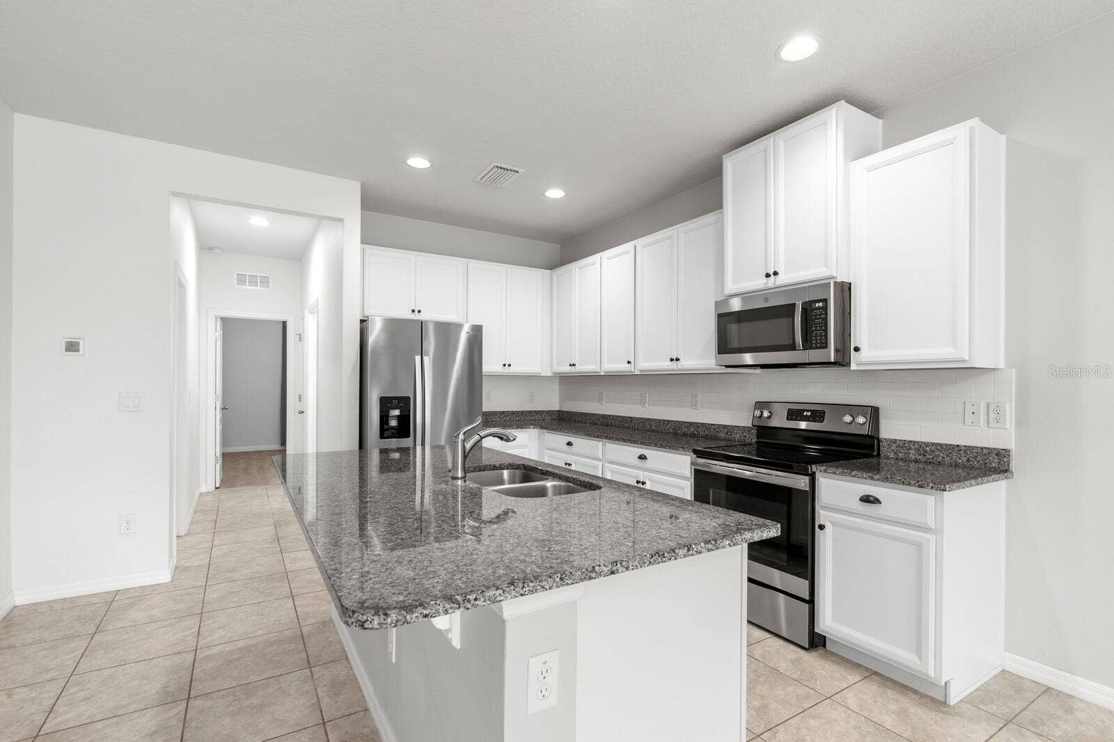 10631 HERON HIDEAWAY LOOP, Land O Lakes, FL 34638