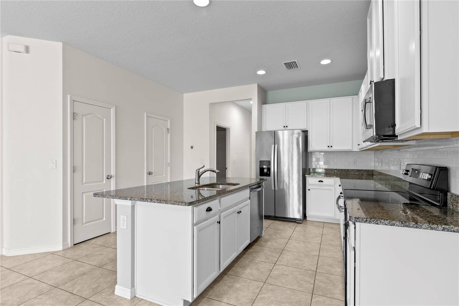 10631 HERON HIDEAWAY LOOP, Land O Lakes, FL 34638