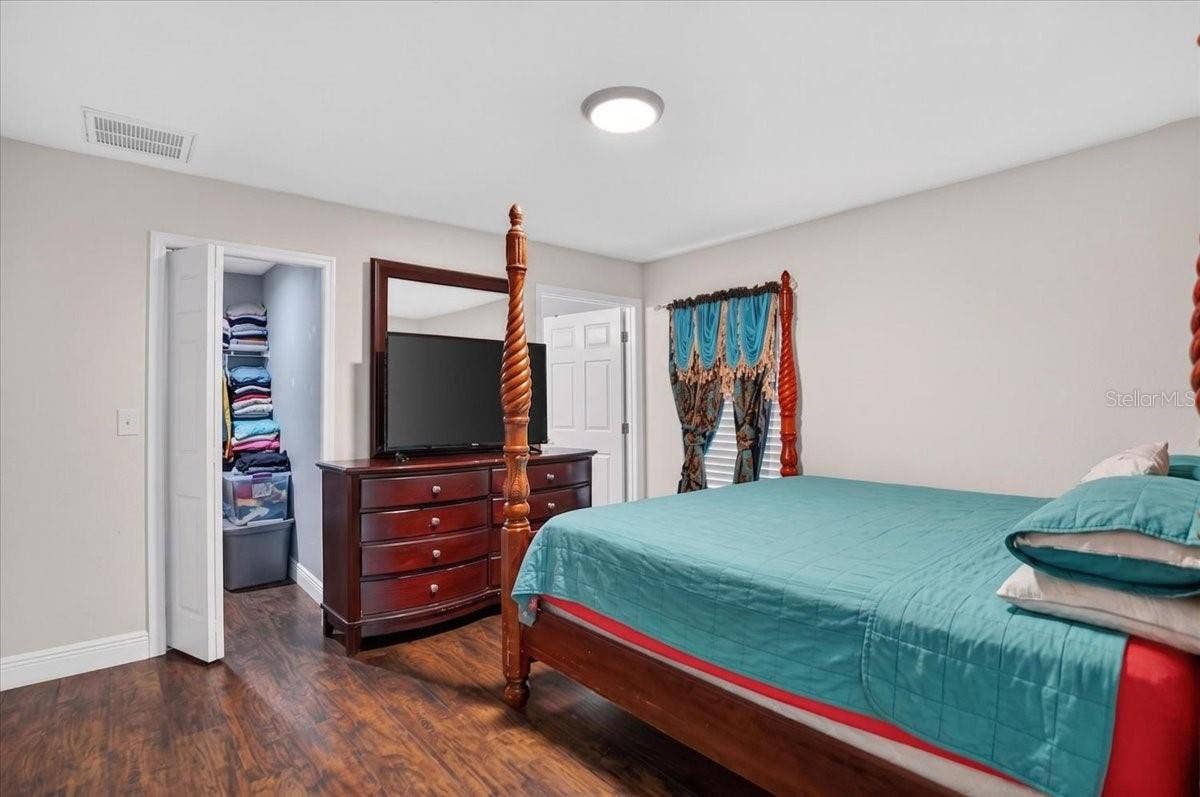 Master Bed