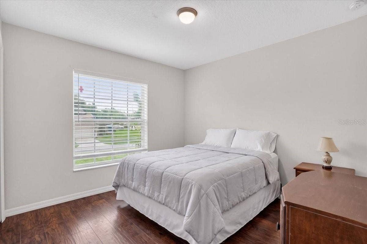 1607 E LINEBAUGH AVENUE, Tampa, FL 33612