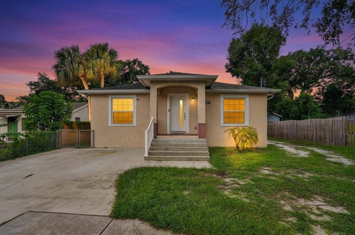 1607 E LINEBAUGH AVENUE, Tampa, FL 33612