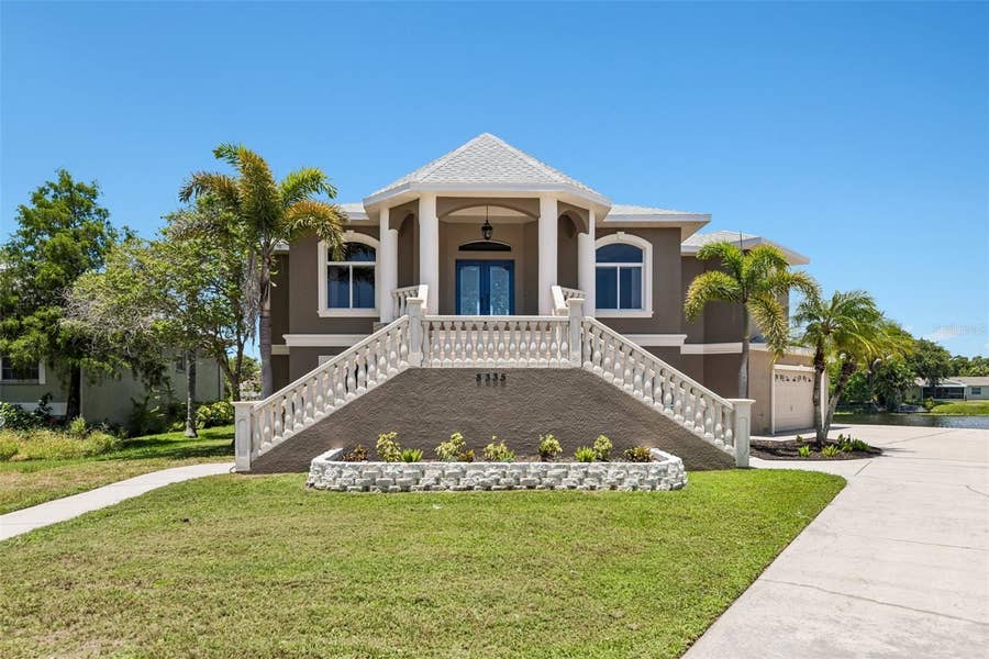 Property photo for 8335 CHEYENNE DRIVE, Seminole, FL
