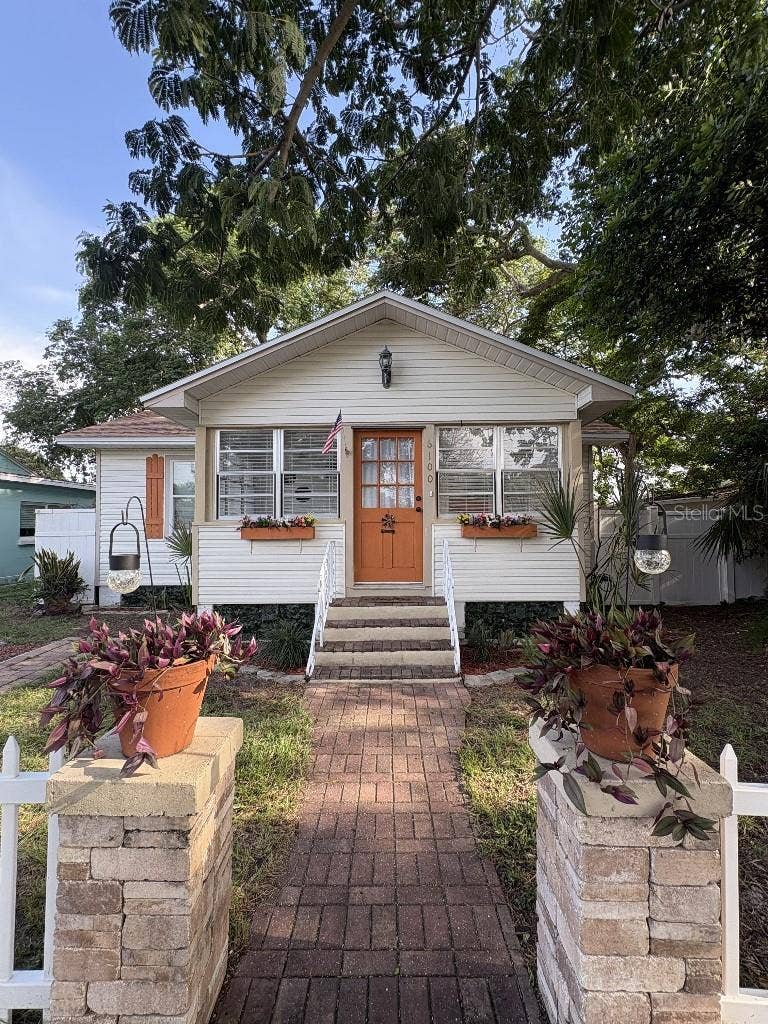 Property photo for 6100 FLORIDA AVENUE, New Port Richey, FL