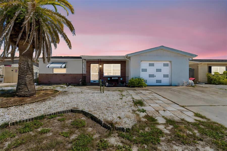 Property photo for 8052 DEDHAM DRIVE, Port Richey, FL