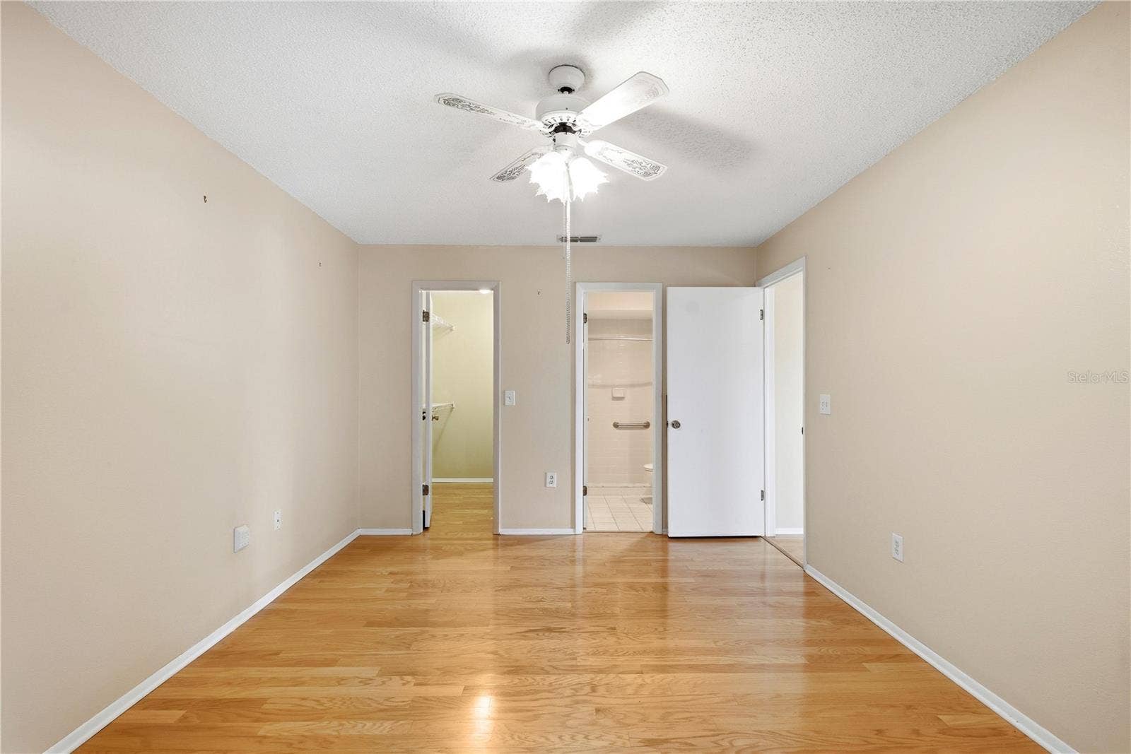 8160 STURBRIDGE COURT, #8160, Weeki Wachee, FL 34613 8160 STURBRIDGE COURT, #8160, Weeki Wachee, FL 34613