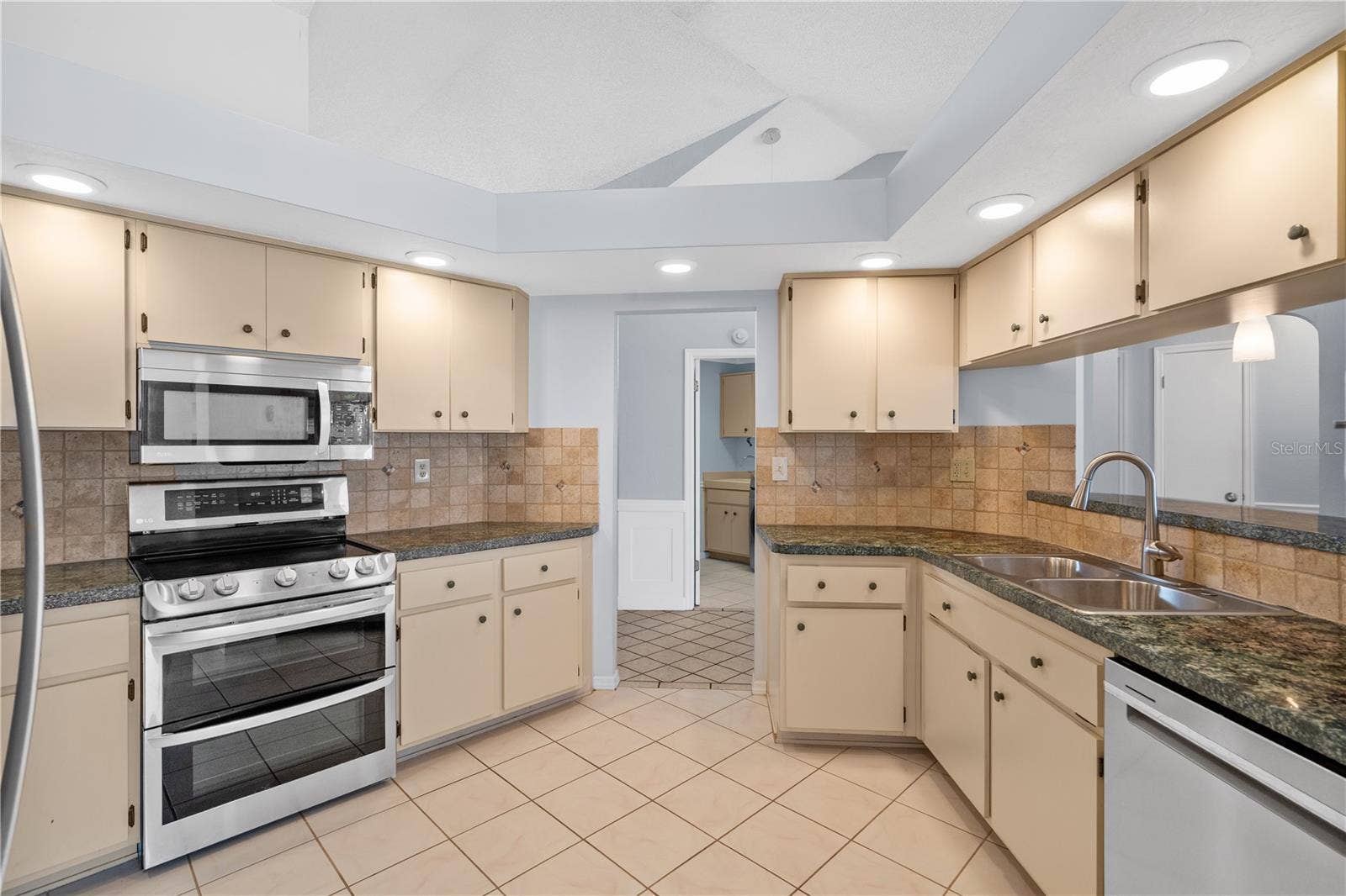 1174 MUSCOVY DRIVE, Spring Hill, FL 34608 1174 MUSCOVY DRIVE, Spring Hill, FL 34608