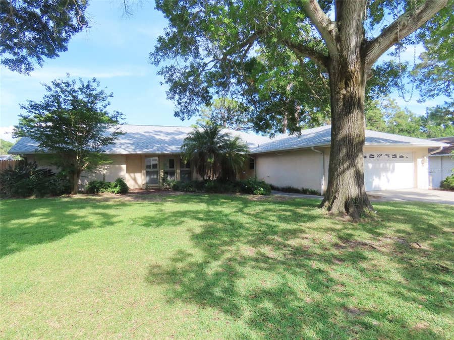 Property photo for 7555 PINE VALLEY LANE, Seminole, FL